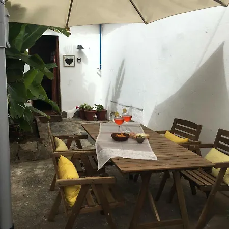 Affittacamere La Casita De Palmas Vv 3*